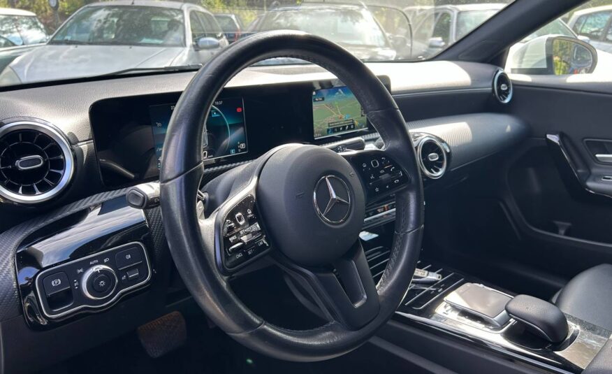 MERCEDES-BENZ A180 D SPORT