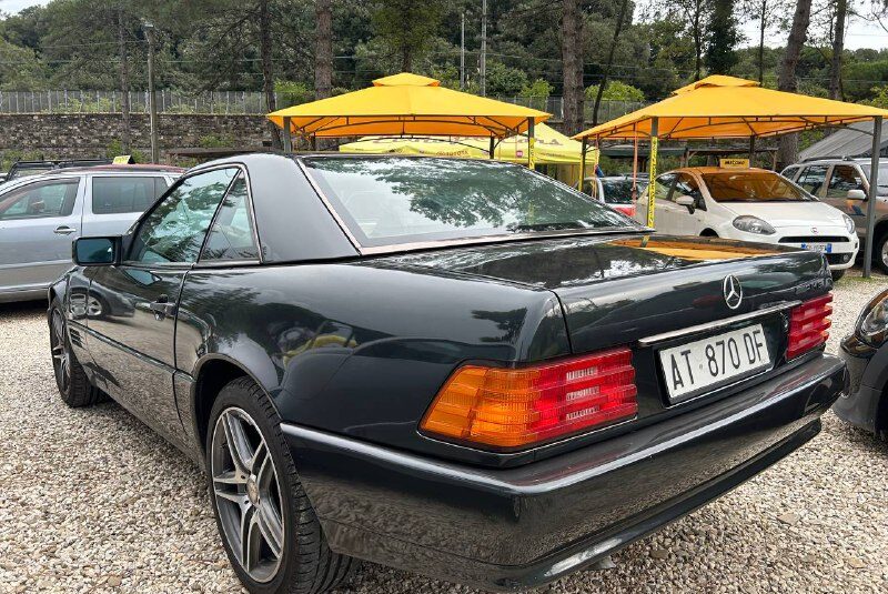 MERCEDES-BENZ SL 300 AMG BITURBO