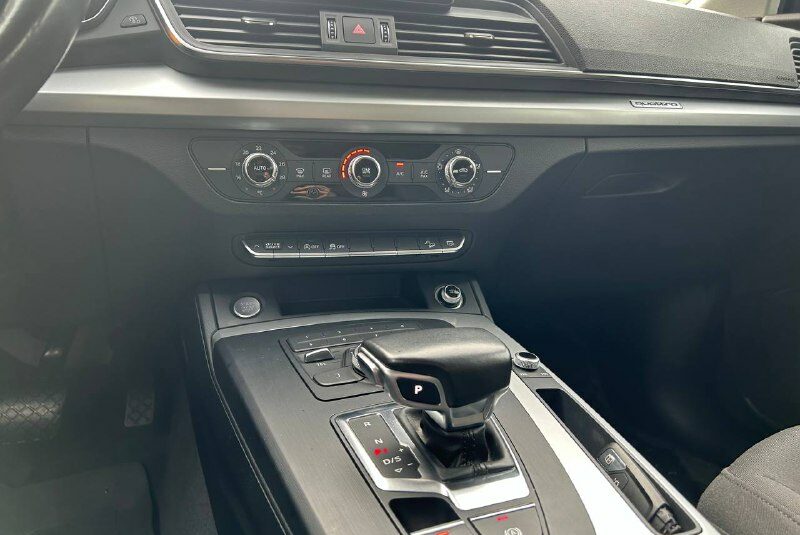 AUDI Q5 S TRONIC QUATTRO