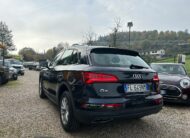 AUDI Q5 S TRONIC QUATTRO