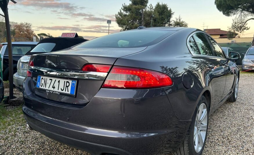 JAGUAR XF 2.7D V6 PREMIUM LUXURY