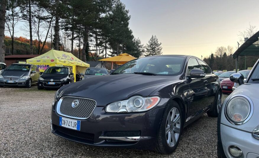 JAGUAR XF 2.7D V6 PREMIUM LUXURY