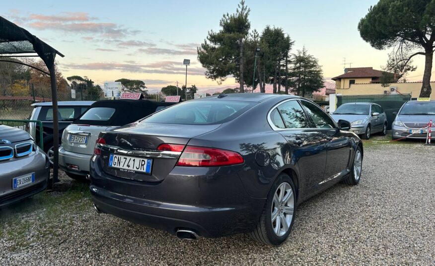 JAGUAR XF 2.7D V6 PREMIUM LUXURY