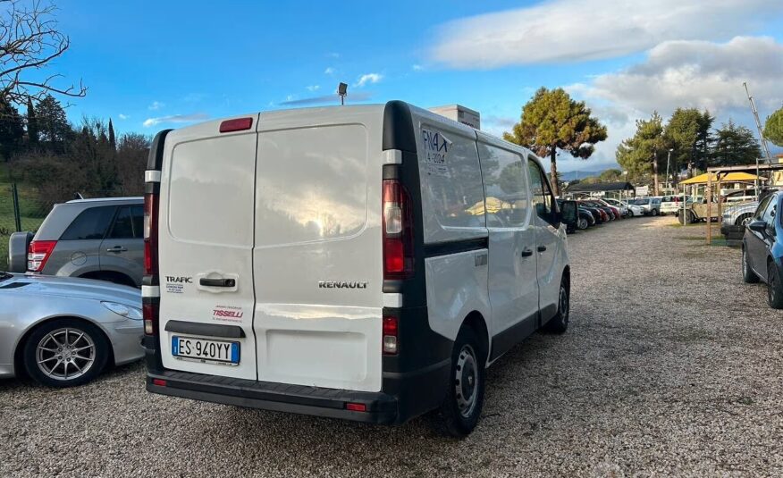 RENAULT TRAFIC FURGONE COIBENTATO